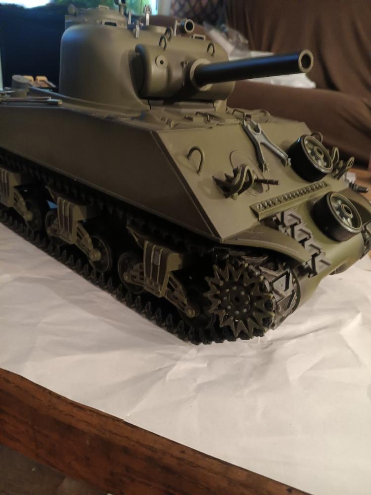 Heng Long USA M4A3 Sherman Upgrade Edition 1/16 Scale Battle Tank - RTR - Customer Photo From Michael Amerson