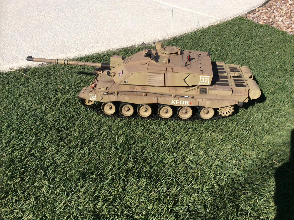 Heng Long UK Challenger II Upgrade Edition 1/16 Scale Battle Tank - RTR - Customer Photo From Thad Eckland