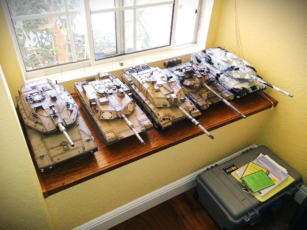 Heng Long UK Challenger II Upgrade Edition 1/16 Scale Battle Tank - RTR - Customer Photo From Ted Fenn