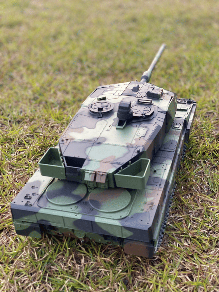 Heng Long German Leopard 2A6 Professional Edition 1/16 Scale Battle Tank - RTR - Customer Photo From RICHARD JACKJAMES