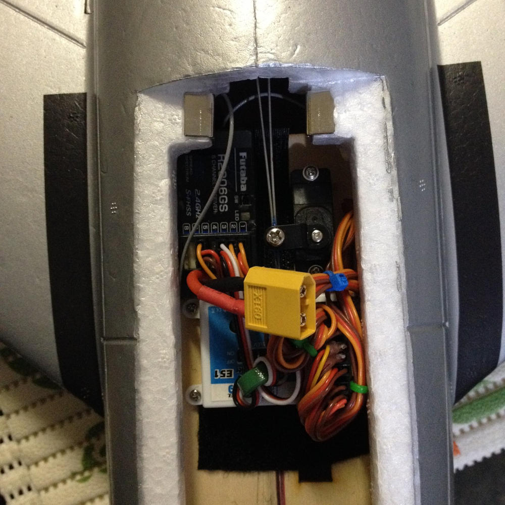 Futaba R2006GS 6-Channel S-FHSS Receiver - Customer Photo From Patrick McGrath