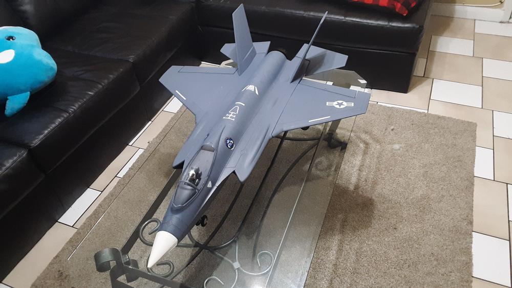 Freewing F-35 Lightning II V2 70mm EDF Thrust Vectoring Jet - PNP - Customer Photo From Cameron weimorts