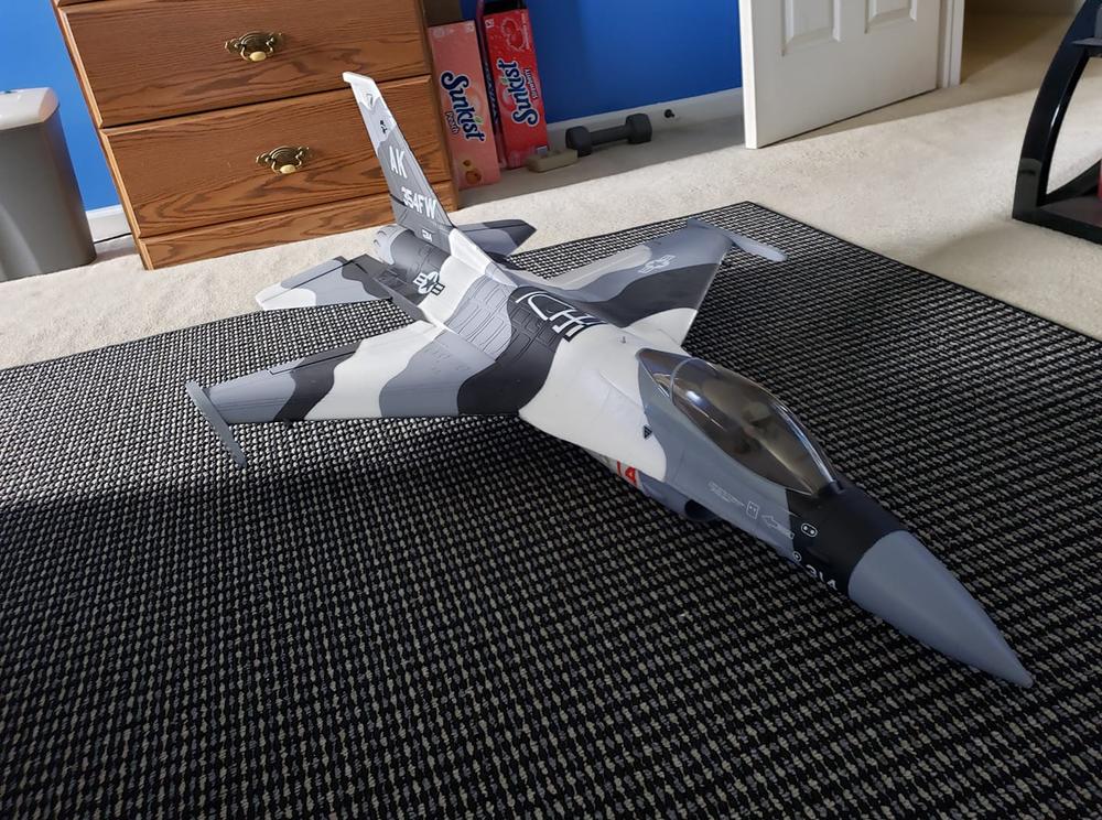 Freewing 3048-2150KV Brushless Outrunner Motor - Customer Photo From Billy M.
