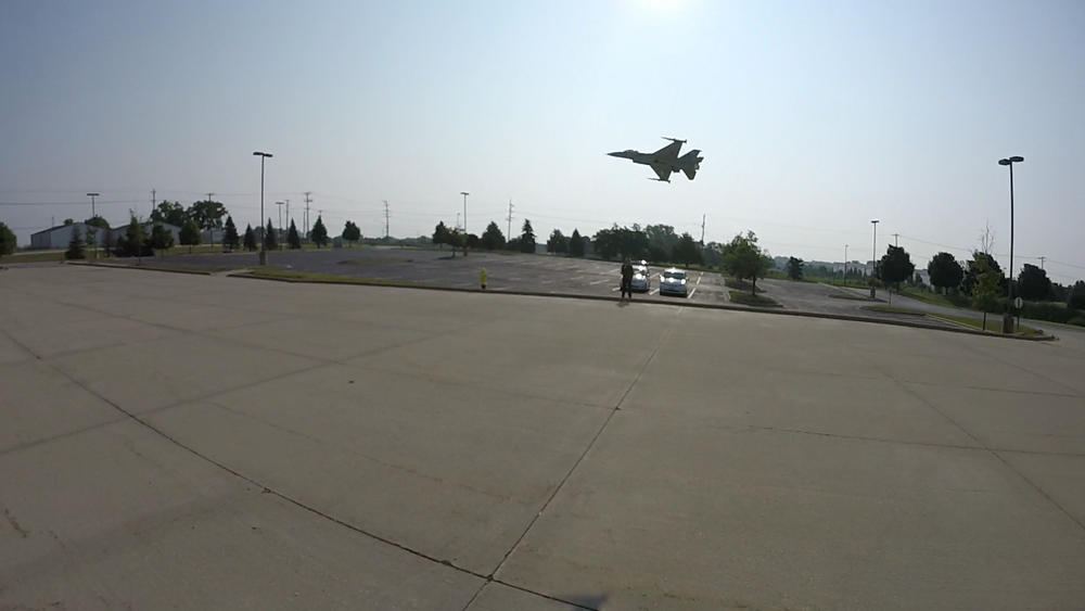 Freewing F-16 Falcon V3 70mm EDF Jet - ARF PLUS - Customer Photo From Al