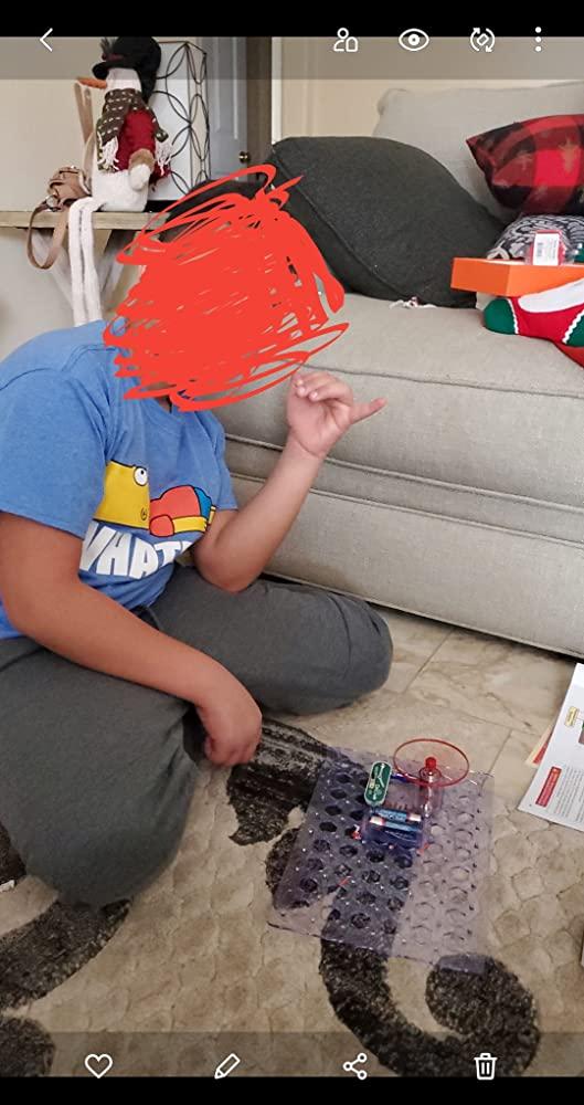 Snap Circuits Jr. 100 Experiments - Customer Photo From Iliana FernandezIliana Fernandez