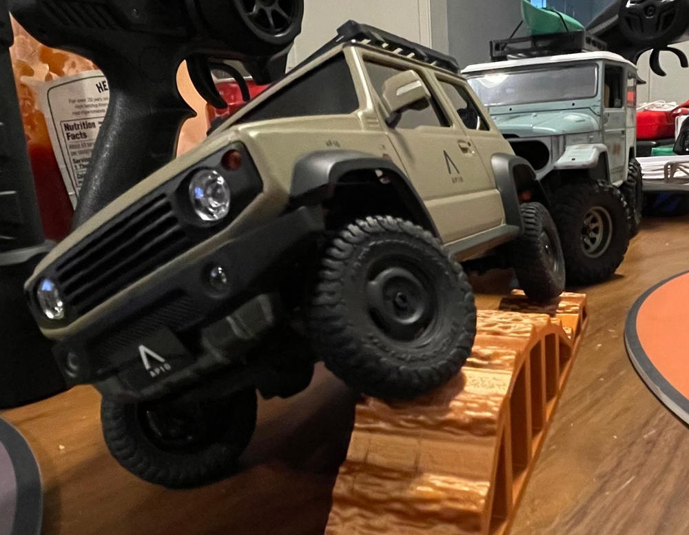Kyosho Mini-Z Khaki Jimney Sierra MX-01 Readyset 1/27 Scale AWD 4X4 - RTR - Customer Photo From C Chan