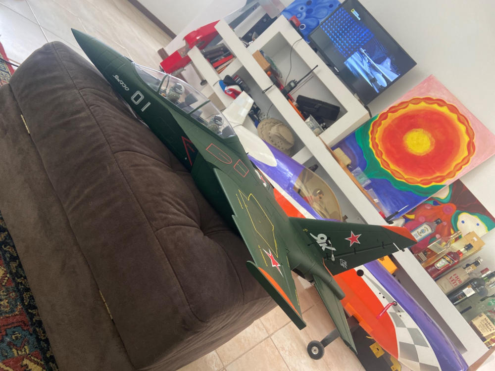 Freewing Yak-130 Green 70mm EDF Jet - ARF PLUS - Customer Photo From Nestor Cruzado