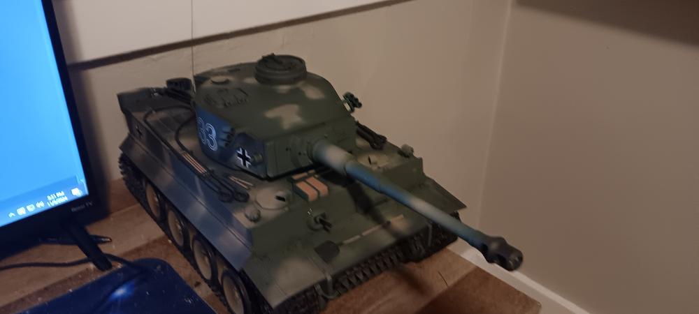 Heng Long German Tiger 1 S33 Upgrade Edition 1/16 Scale Heavy Tank - RTR - Customer Photo From Austin