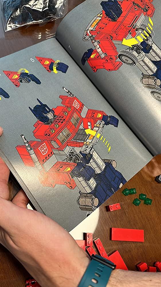 LEGO Icons Optimus Prime - Customer Photo From Hipolito Hand