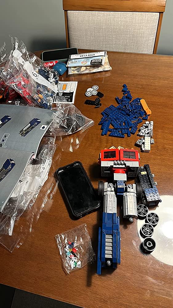 LEGO Icons Optimus Prime - Customer Photo From Hipolito Hand