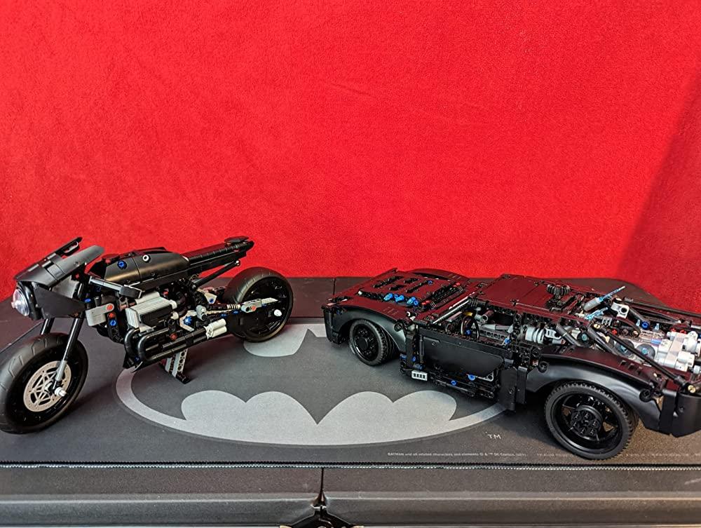 LEGO Technic THE BATMAN – BATCYCLE™ - Customer Photo From Rock Edge