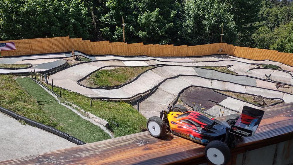 Carisma M40 Bug-E 1/10 Scale 4WD Buggy - RTR - Customer Photo From Carl