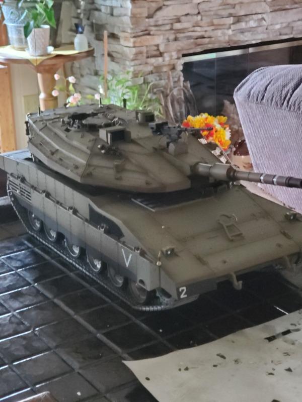 Heng Long IDF Merkava MK IV Professional Edition 1/16 Scale Battle Tank - RTR - Customer Photo From Patricia Wisniewski