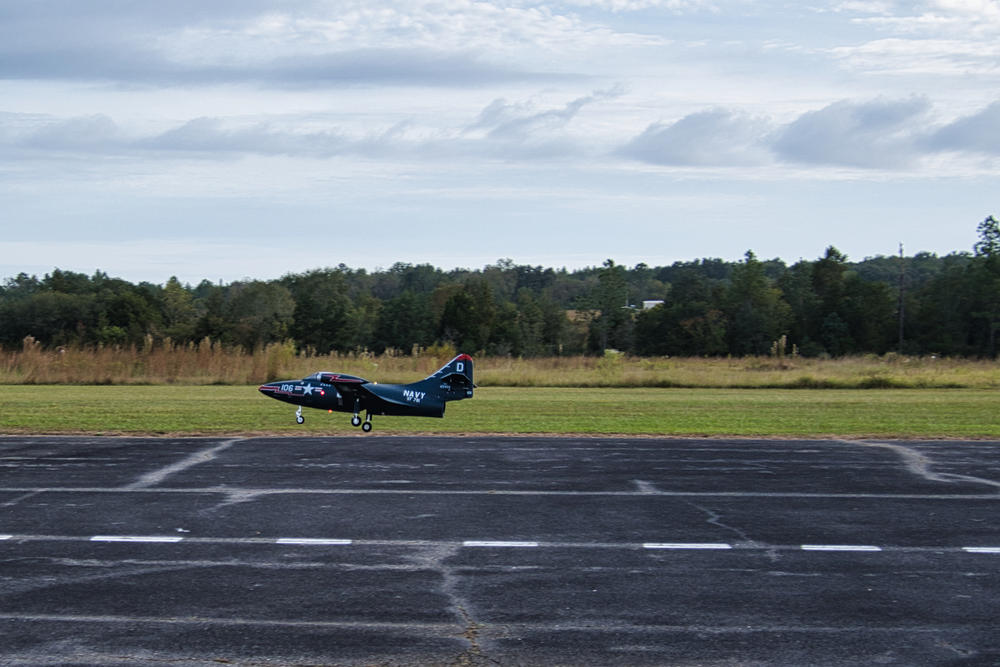Freewing F9F Panther High Performance 70mm EDF Jet - PNP - Customer Photo From JOHNNY SALAZA