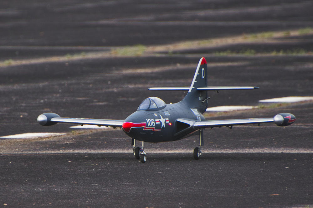 Freewing F9F Panther High Performance 70mm EDF Jet - PNP - Customer Photo From JOHNNY SALAZA
