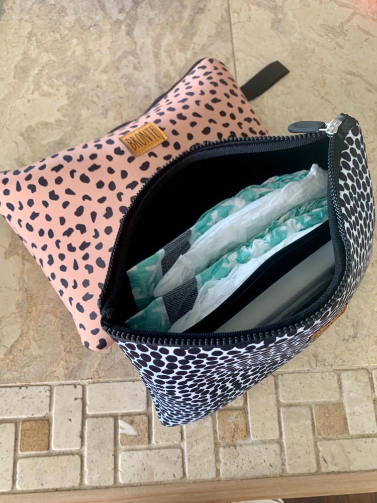 Bronte - Abstract Neoprene Wet Bag - Customer Photo From Chloe Horrigan