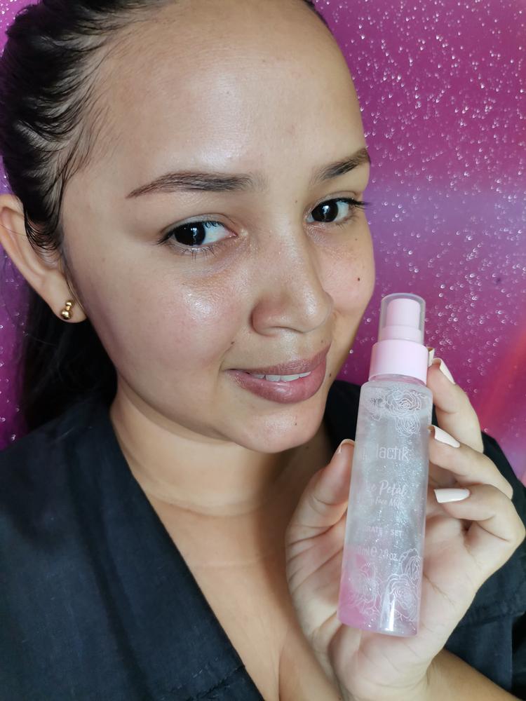 NEW Rose Petal Dewy Face Mist - Customer Photo From Leidys Márquez 