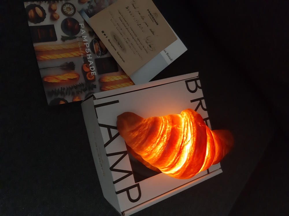 クロワッサン Bread Lamp （電池タイプ）LED Light - Customer Photo From Rebecca Liang