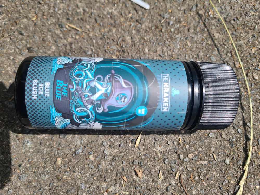 kraken vape juice The Blue By ~ Buy Online wave1 Size:5 Pack RAZ TN9000 Triple Berry Ice Disposable Vape Train Wreck | Disposable