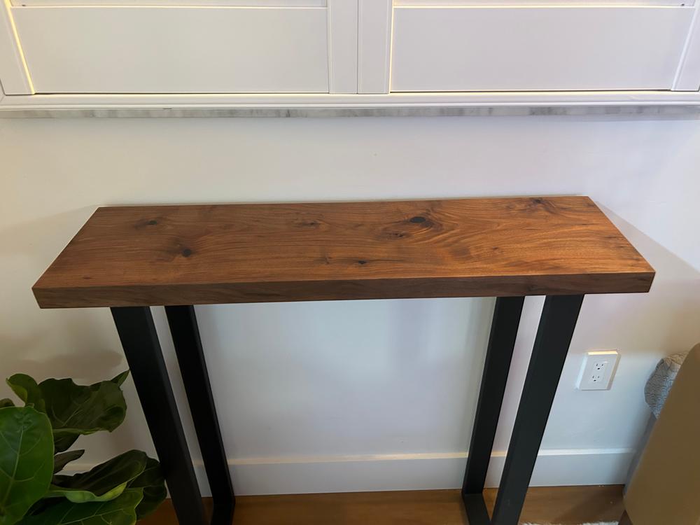 Amarolo Narrow Wooden Console Table - Natural