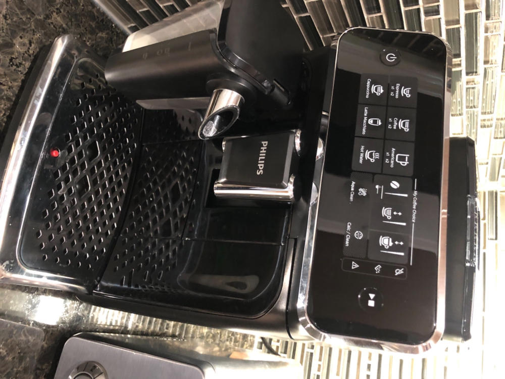 Philips 3200 Series Fully Automatic Espresso Machine with LatteGo, Black,  EP3241/54 with Philips Saeco AquaClean Filter Single Unit, CA6903/10