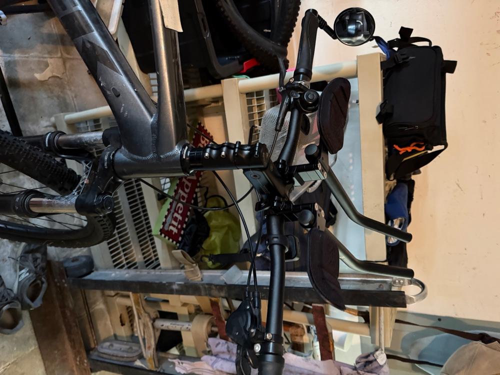 Quick-Release Clip-on Aerobars - Customer Photo From Regis Harvey