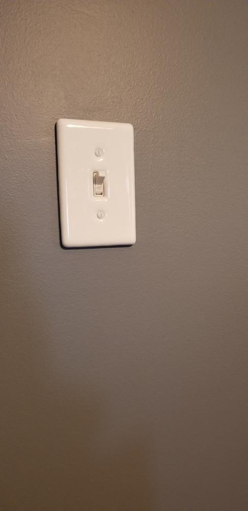 Metro White Ceramic - 1 Toggle Wallplate - Customer Photo From Lisa K.