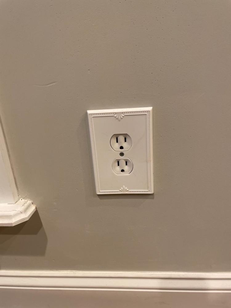 Richmond White Oversized Plastic - 1 Duplex Wallplate - Customer Photo From Linda F.