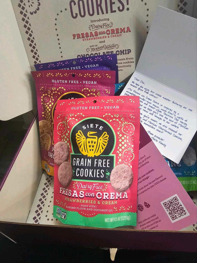 Fresas Con Crema Cookies - 6 Bags - Customer Photo From Deborah Perry
