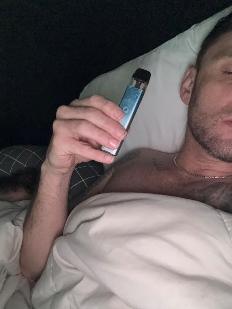 Vaporesso XROS 3 Pod System - Black - Customer Photo From Anonymous