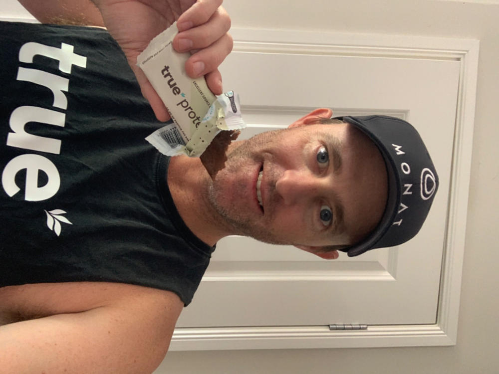 True Protein Bar - Customer Photo From Daniel Gardner