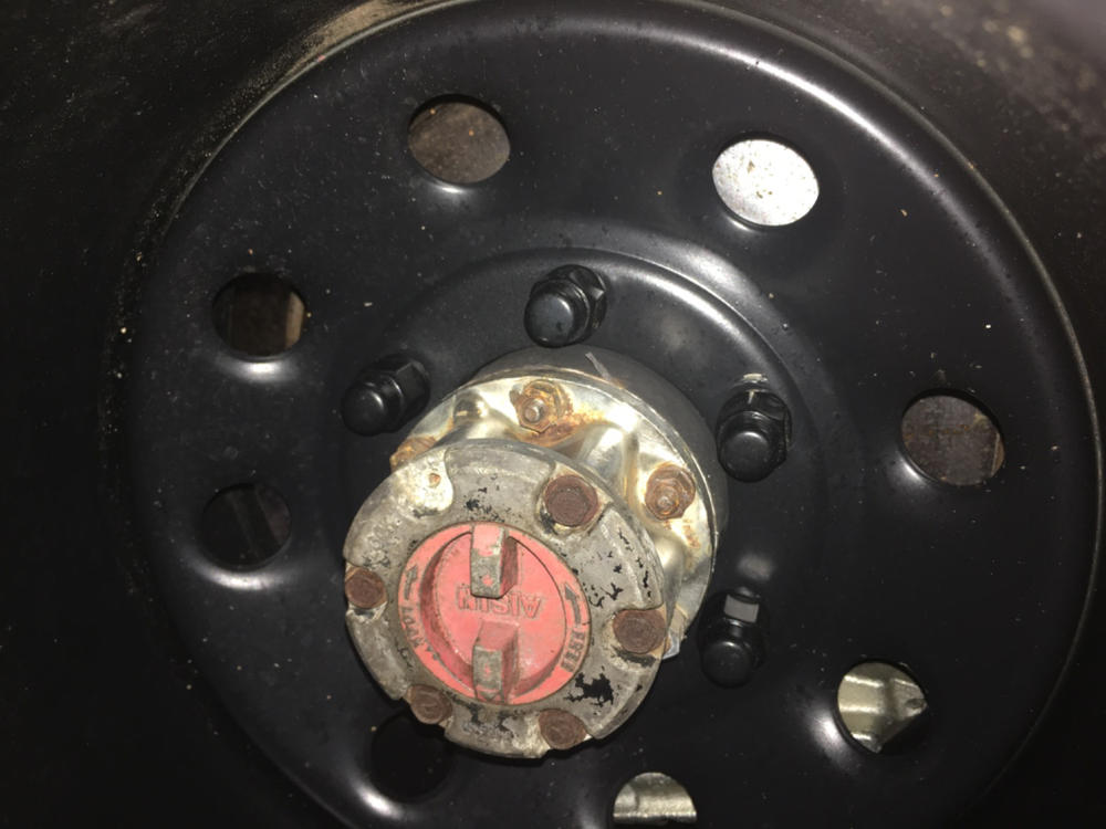 M12x1.5 Bulge Acorn Wheel Lug Nut (13/16" Hex - Conical Seat) - Customer Photo From nicholas rainey