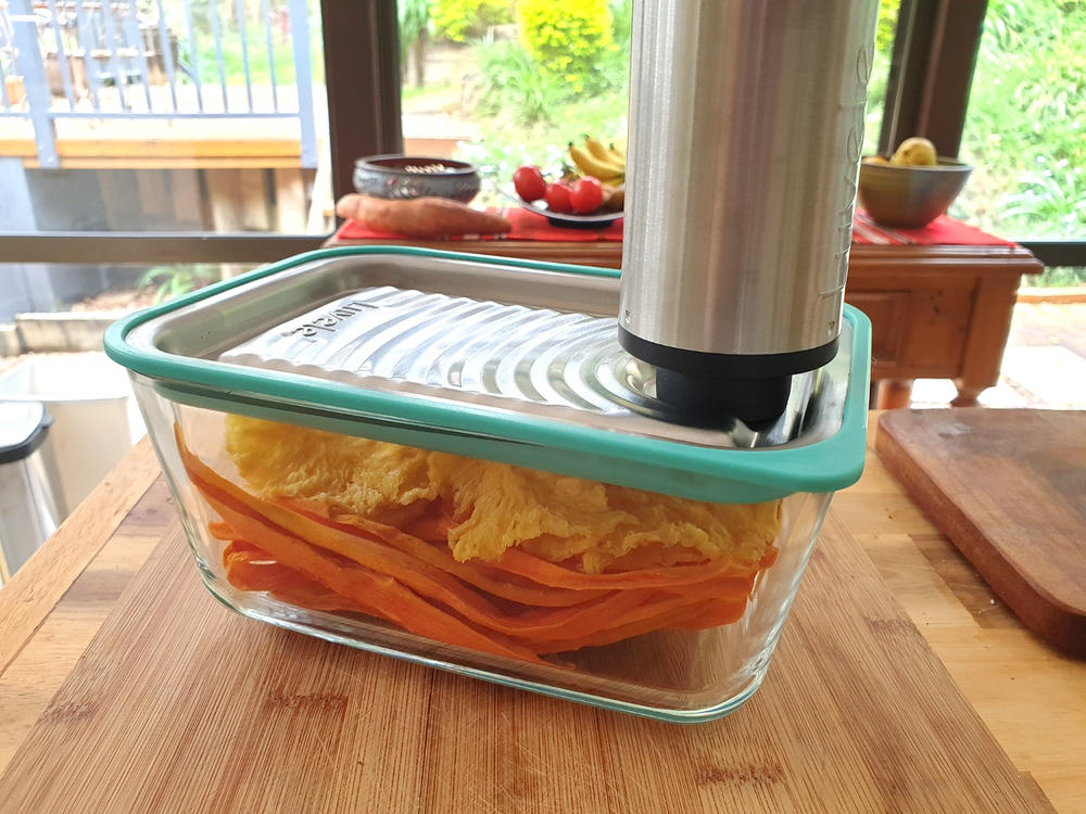 LUVELE FRESH VACUUM CONTAINER | FOUR PIECE CANISTER SET WITH HAND PUMP - Customer Photo From Anita Henderson