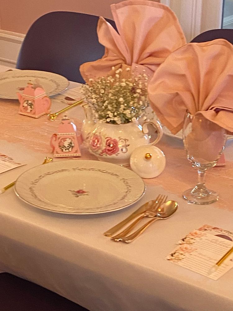Stain Resistant Polyester Cloth Dinner Blush Rose Cloth Napkins 17 in Non  Iron Christmas Dinner X-Mas Wedding Parties New Year Eve Dinner Blush Rose