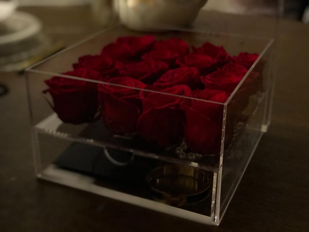 Red Roses crystal 16 - Customer Photo From Kazi Hamidullah