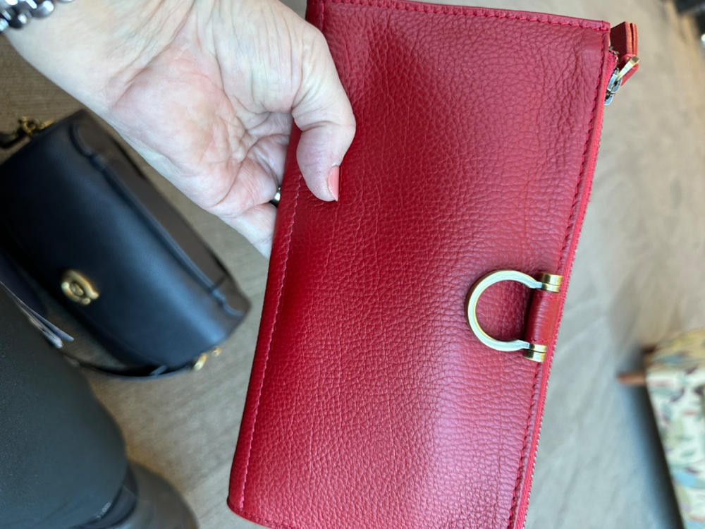 Parker Deluxe Wristlet - Customer Photo From Patricia Mathews