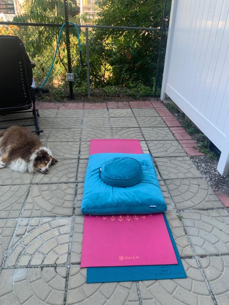 Tropical Turqoise Luxe Velvet Meditation Set - Customer Photo From Vivienne Bailey
