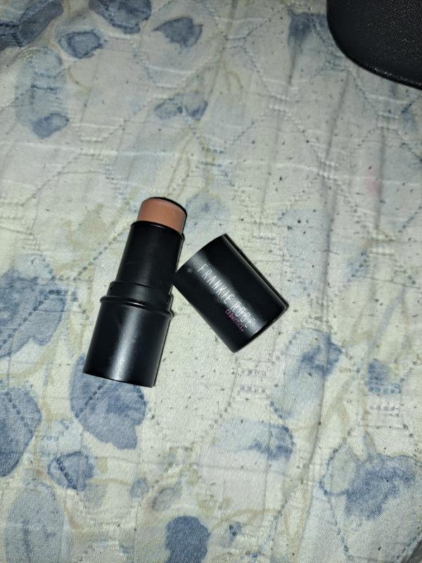 Sculpt Contour Stick - Warm Bronze - Customer Photo From Debbie Rodriguez 