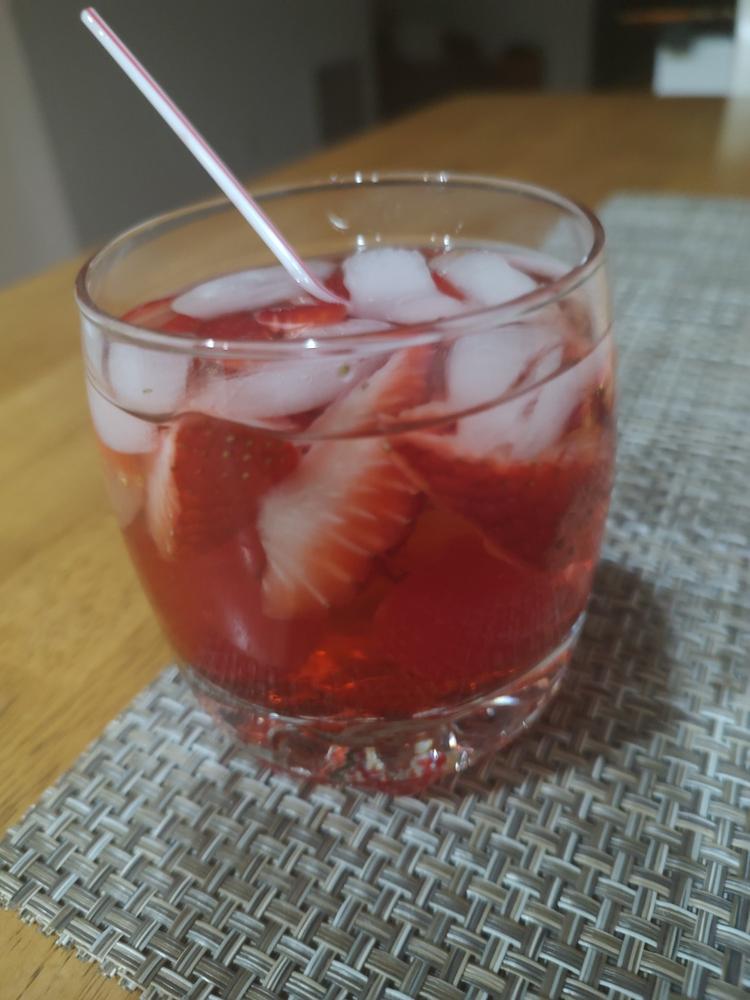 White Sangria Capsules - Customer Photo From Valarie Green