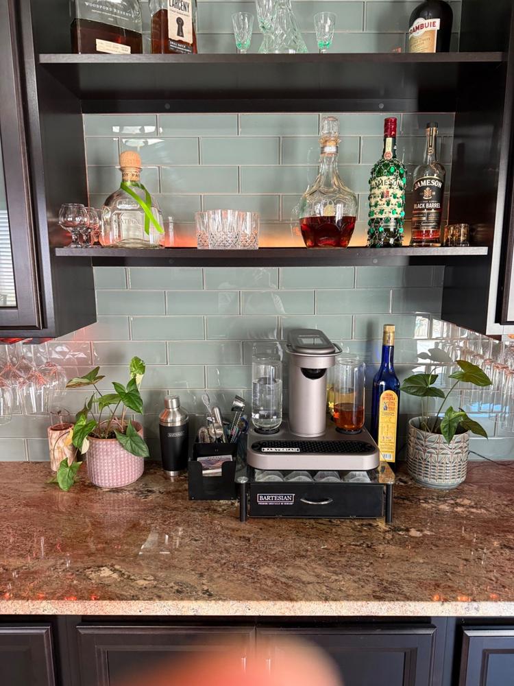 Bar Caddy - Customer Photo From Jeanne Jameson