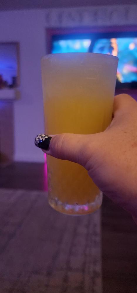 Fuzzy Navel Capsules - Customer Photo From Corrie Lindholm