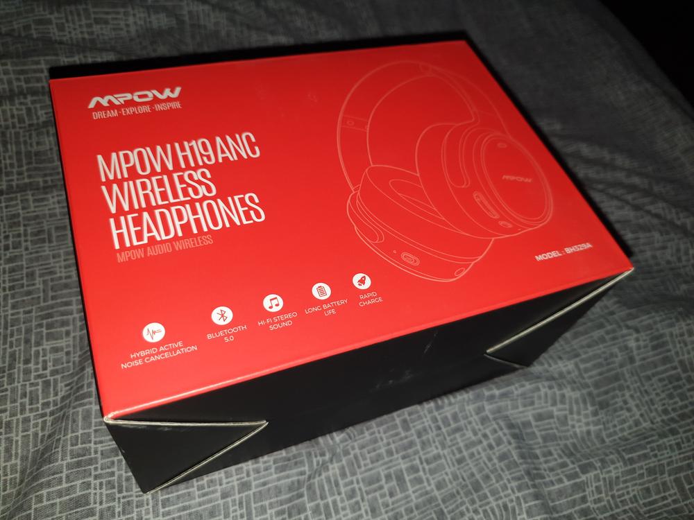 Mpow H19 Hybrid Noise Cancelling Headphones 100 Hours Bluetooth 5.0 Headphones Over Ear Hybrid ANC Headphones with 40 mm Driver, Voice Control, Built-in Microphone CVC8.0, HiFi for iOS Android TV PC - Customer Photo From Hamza Raza