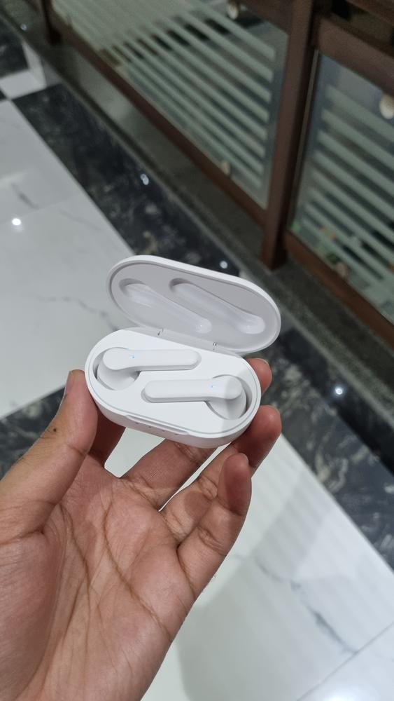 Mpow MX3 Upgraded Bluetooth Earbuds in Ear with Wireless Charging Case/USB-C, Wireless Earphones Hi-Fi Stereo Sound, Bluetooth 5.0 Headphones with Mic, Touch Control/25H/IPX4 for Sports/Work/Commute/3 Modes - Customer Photo From Muzammil Saeed