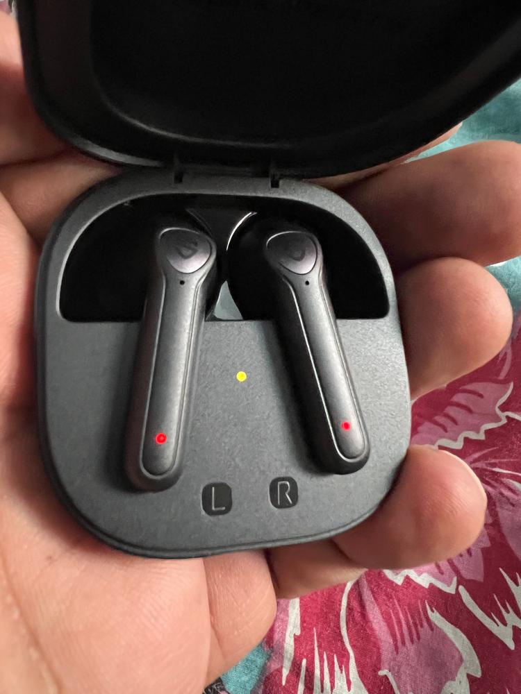 SOUNDPEATS TrueAir2+ Upgraded Wireless Earphones QCC3040 aptX-adaptive Bluetooth V5.2 with 4-Mic CVC 8.0 Noise Cancellation & Game Mode - Black - Customer Photo From Mohsin Rafiq