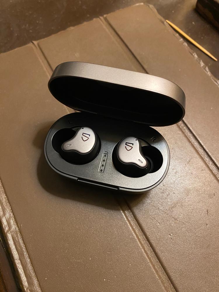 SoundPEATS H1 Wireless Earbuds Bluetooth V5.2 Headphones with Knowles Hybrid Dual Driver and Crossover QCC3040 TWS Earbuds, TrueWireless Mirroring, aptX Adaptive, Low Latency Game Mode, 4-Mic, cVc 8.0 - Customer Photo From Asif Majid