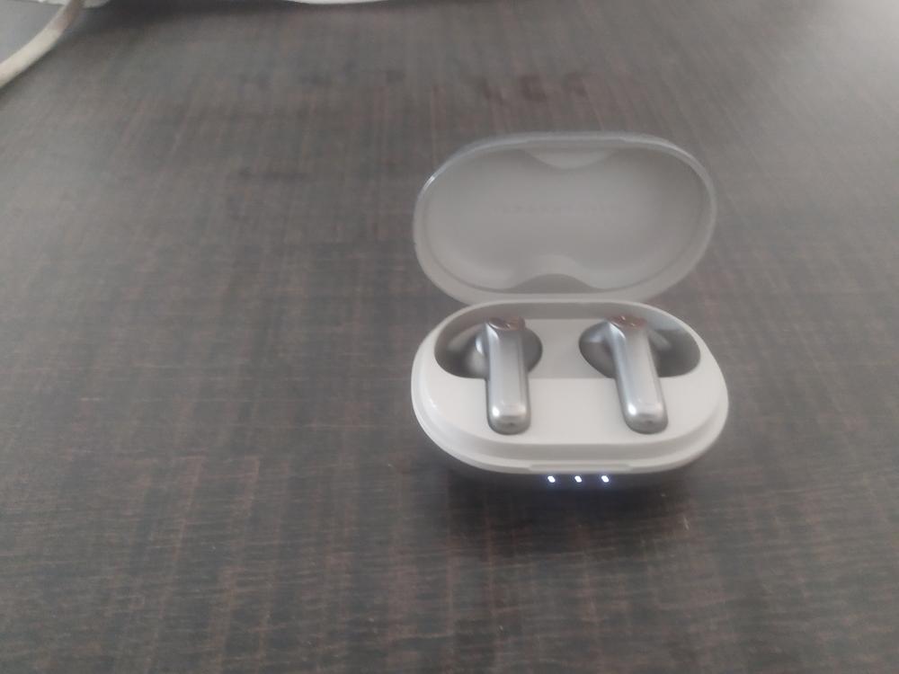 SoundPEATS H2 Hybrid Driver True Wireless Earphones QCC3040 AptX-adaptive Bluetooth Earbuds with 4 Mics, CVC 8.0 Noise Reduction - Customer Photo From Javaid Afzal