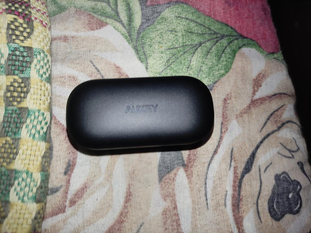 AUKEY Move Compact Wireless Earbuds 3D Surround Sound - Black - EP-T21S - Customer Photo From Ali Toor