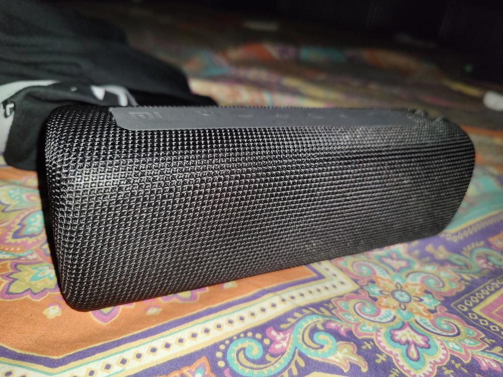 Xiaomi Mi Portable Wireless speaker Bluetooth, 16 watts, IPX7 waterproof Outdoor use, TWS, 13 hours of play time, built-in microphone, Dustproof – Black - Customer Photo From Ali Ashraf