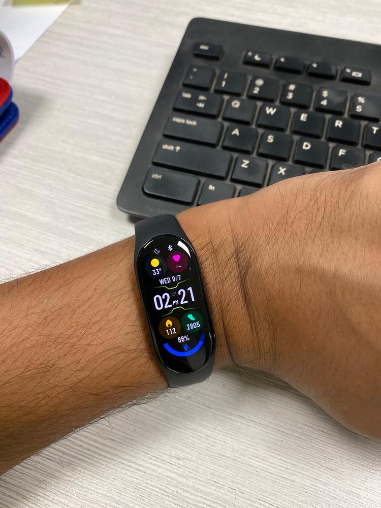 Xiaomi Mi Smart Band 7 Global - Black - Customer Photo From Muzammil Ahmed