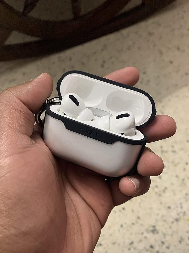 Transparent Rugged Protective Case for Apple Airpods Pro 2 by Xundd - Customer Photo From Salman